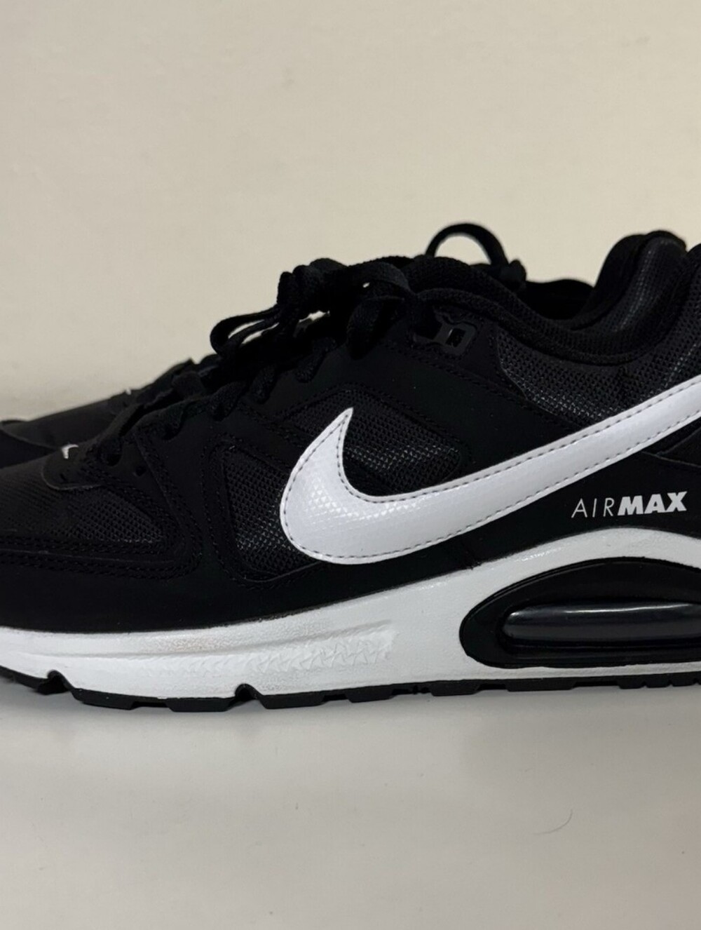 NIKE AIRMAX shoes size 8us